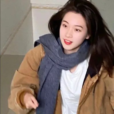 冰属性男子与酷酷女同事